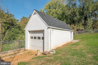 409 Duncan Ave, Front Royal, VA 22630 - photo 5