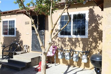 10531 Burin Ave, Inglewood, CA 90304 - photo 4