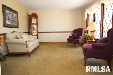 16104 N Regency Park Place, Chillicothe, IL 61523 - photo 4