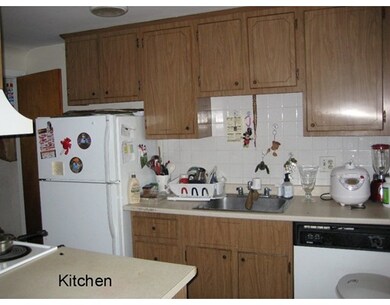 41 Emerson Gardens Rd unit 41, Lexington, MA 02420 - photo 4
