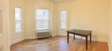 81 Oxford St unit 1, Cambridge, MA 02138 - photo 4