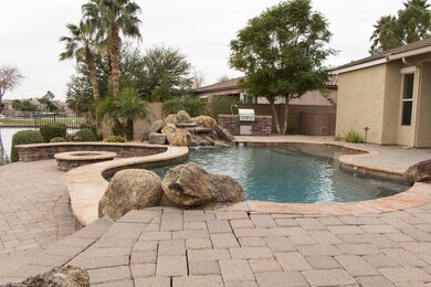 Backyard firepit