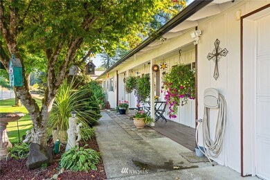 211 Tryon Rd, Onalaska, WA 98570 - photo 5