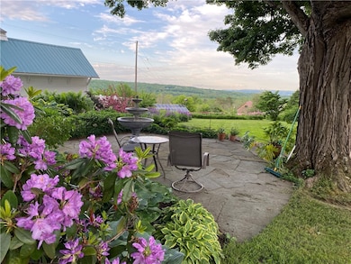 Unparalleled distant views overlooking the treetop