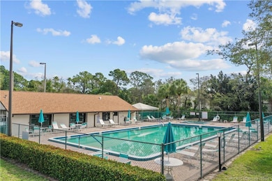 1544 SW Silver Pine Way unit 104-F, Palm City, FL 34990 - photo 6