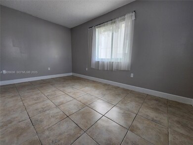 2438 SW 114th Ave, Miami, FL 33165 - photo 5