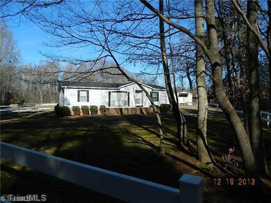 832 Nc Highway 62 W, Greensboro, NC 27406 - photo 2