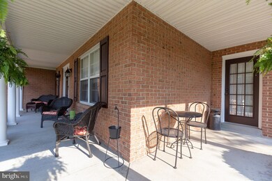 745 Bella Vista Dr, Owings, MD 20736 - photo 2