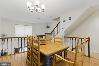 9611 Lambeth Ct, Columbia, MD 21046 - photo 4