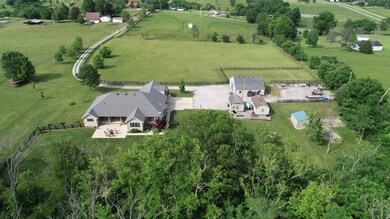1306 Bellows Mill Rd, Harrodsburg, KY 40330 - photo 4