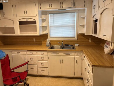 1281 Highway 99 N, Eugene, OR 97402 - photo 7