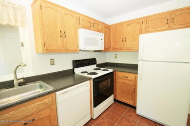 9 Stamford Place, Southampton, NJ 08088 - photo 7