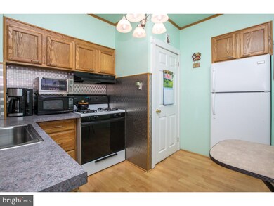 814 Bergen St, Gloucester City, NJ 08030 - photo 6