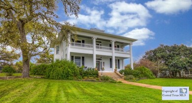 714 Burleson St, San Marcos, TX 78666 - photo 5