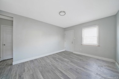 110 2nd Ave, Bay Shore, NY 11706 - photo 6