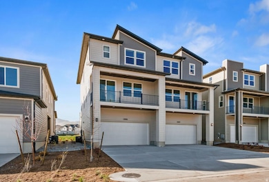 12686 S Lincoln Peak Lan unit 114, Herriman, UT 84096 - photo 2