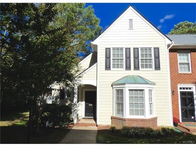 End unit PLUS a side yard! (with no neighbor)