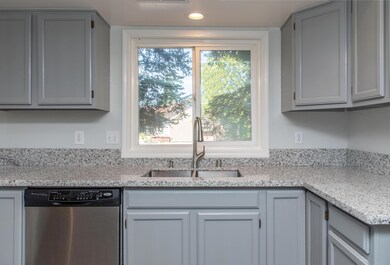 2224 Sageway Dr, Redding, CA 96003 - photo 7