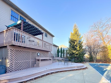 108 Village Dr, Washington, IL 61571 - photo 5