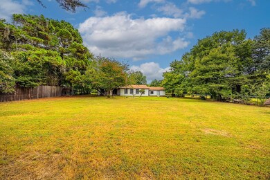 2247 Thedford Dr unit House, Dallas, TX 75217 - photo 5