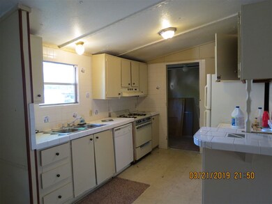 79 Merwyn Dr, Crawfordville, FL 32327 - photo 5