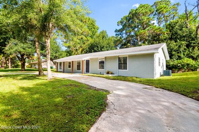 Circle driveway