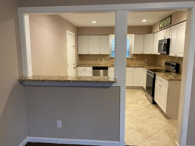 1121 Greendale Dr, Bedford, TX 76022 - photo 5