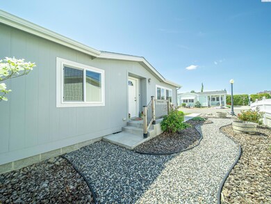 355 Old Inland Empire Hwy unit 48, Prosser, WA 99350 - photo 6