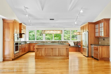 19 Holly Way Kitchen