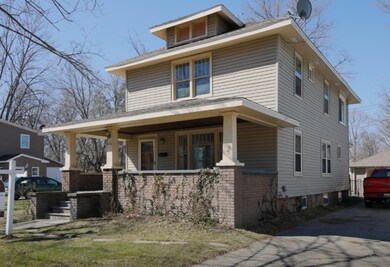 616 N Main St-102