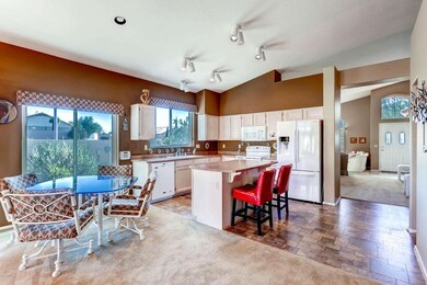 Kitchen with Island Bar