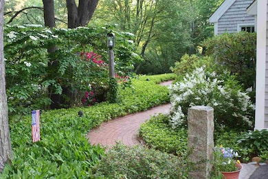 2 Curriers Cove, Portsmouth, NH 03801 - photo 2