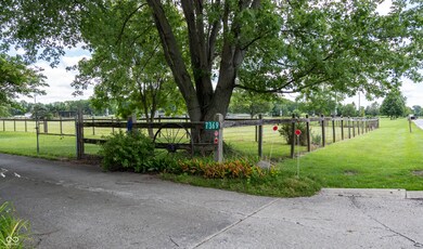 Carousel Image