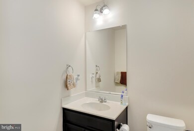 1122 Carinoso Cir, Severn, MD 21144 - photo 4