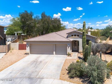 07-Aerial front of home