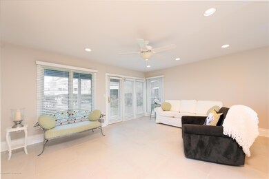 5 Grand Pointe Way unit 5, Sea Bright, NJ 07760 - photo 2