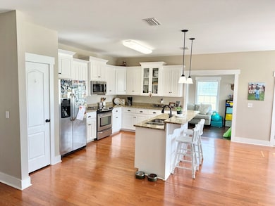 209 Weeping Willow Trail, Headland, AL 36345 - photo 4