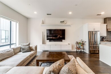 4914 Camdale Ct, Dallas, TX 75206 - photo 7