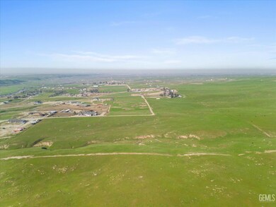 0 Brandy Jo St unit 202504818, Bakersfield, CA 93308 - photo 6