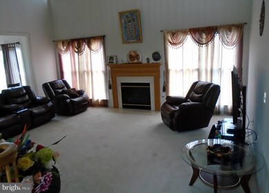 13558 Pulaski Dr, Hagerstown, MD 21742 - photo 2