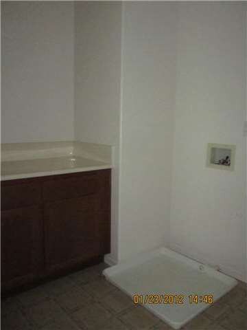 Downstairs full bathroom