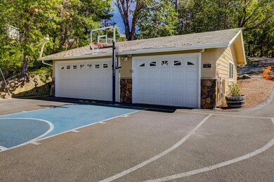 Basketball, Garage