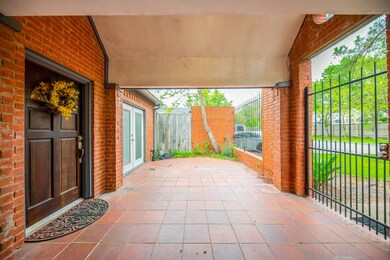 1727 Gingerleaf Ln, Houston, TX 77055 - photo 6