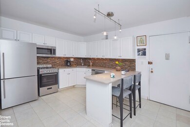 River Terrace Apartments unit 10E, Bronx, NY 10463 - photo 5