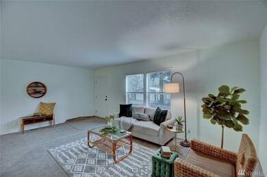 207 364th St E, Roy, WA 98580 - photo 5