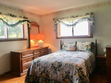 919 Webster Ln, Des Plaines, IL 60016 - photo 6