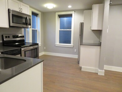 27 N Margin St unit 4, Boston, MA 02113 - photo 3