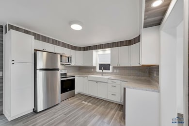 811 Blaine Ave, Rapid City, SD 57701 - photo 5