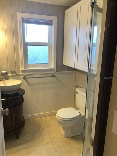 Cottage bathroom