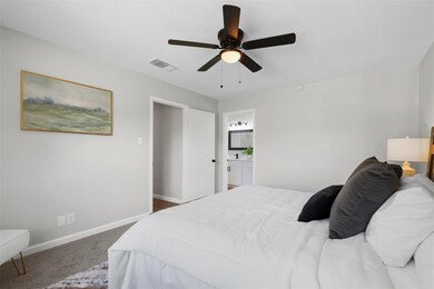 8425 Randy Dr, North Richland Hills, TX 76182 - photo 5